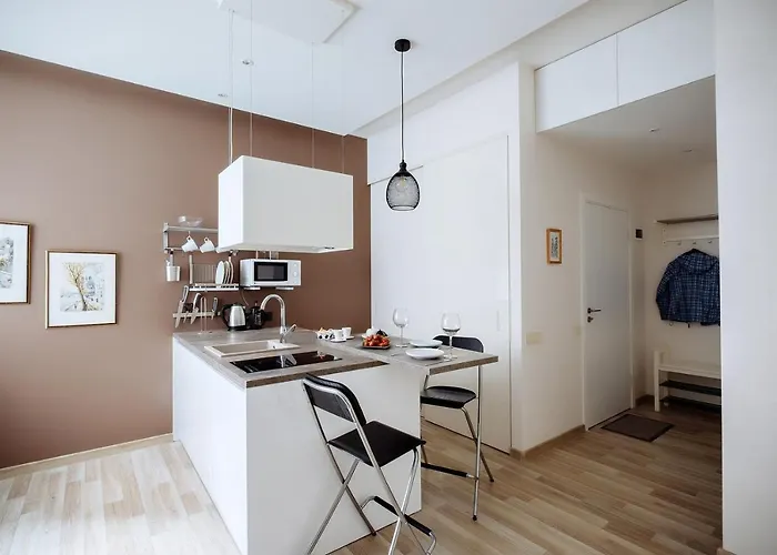 New Stylish In The Center *